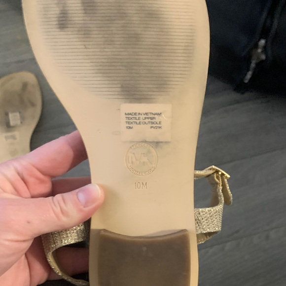 Michael Kors Metallic Sandals with Logo - Picture 2 of 2